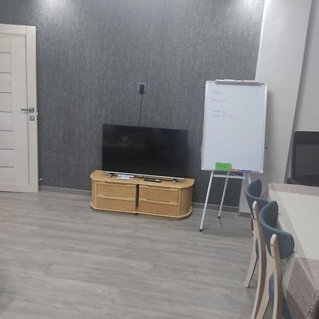 Cozy Apartment เยเรวาน ภายนอก รูปภาพ